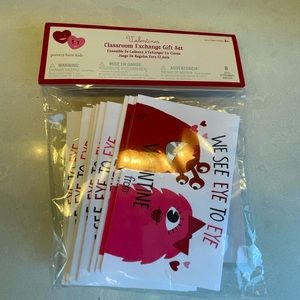 BNWT POTTERY BARN KIDS Monster Valentines